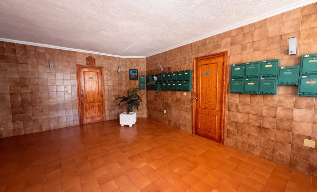 Resale - Apartment - Cabo Roig