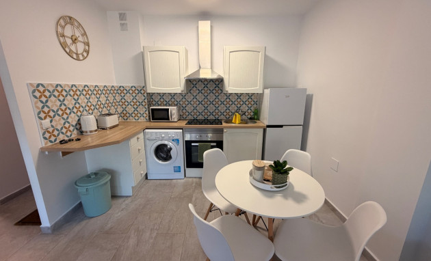 Resale - Apartment - Cabo Roig