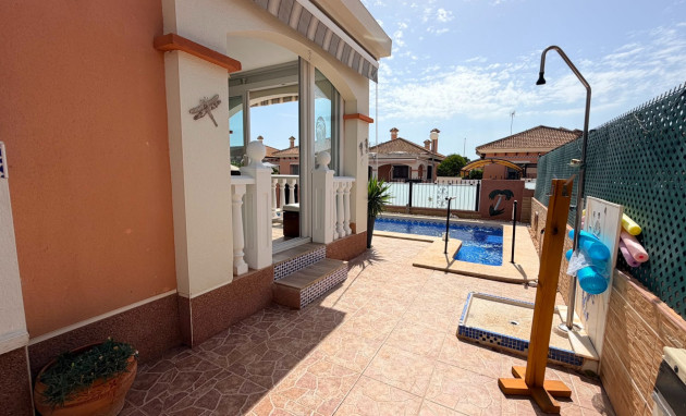 Herverkoop - Detached Villa - Los Montesinos - La Herrada