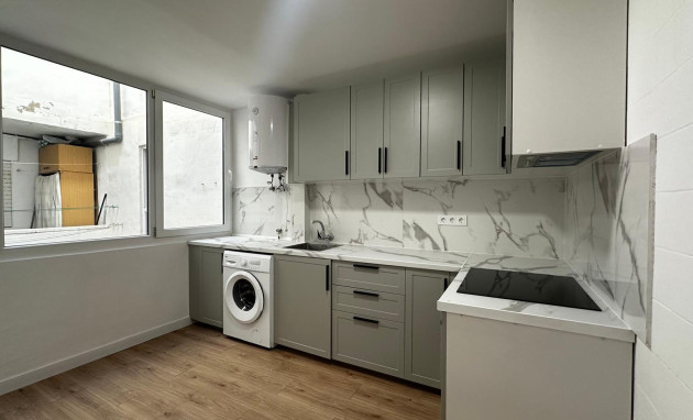 Herverkoop - Apartment - Torrevieja - Acequion