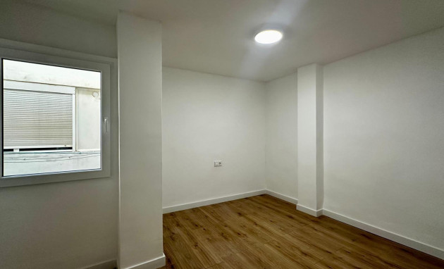 Herverkoop - Apartment - Torrevieja - Acequion