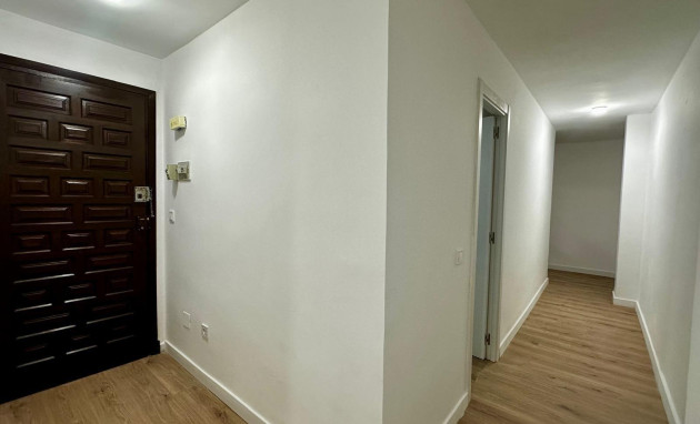 Herverkoop - Apartment - Torrevieja - Acequion