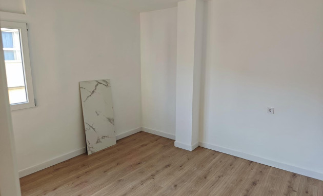 Herverkoop - Apartment - Torrevieja - Acequion