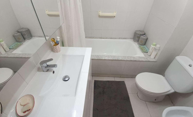Herverkoop - Apartment - Torrevieja - Acequion