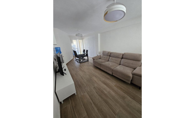 Resale - Apartment - Torrevieja - Estacion de autobuses