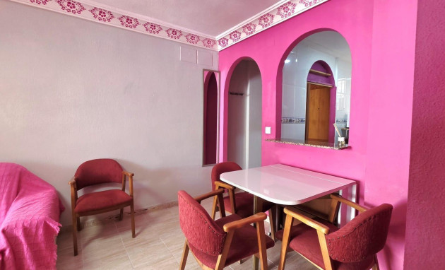Herverkoop - Apartment - Torrevieja - Estacion de autobuses