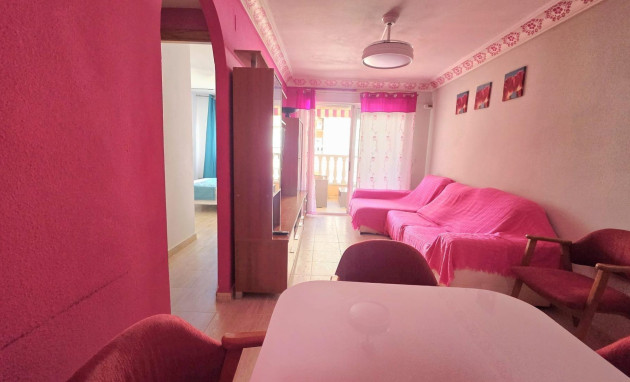 Herverkoop - Apartment - Torrevieja - Estacion de autobuses