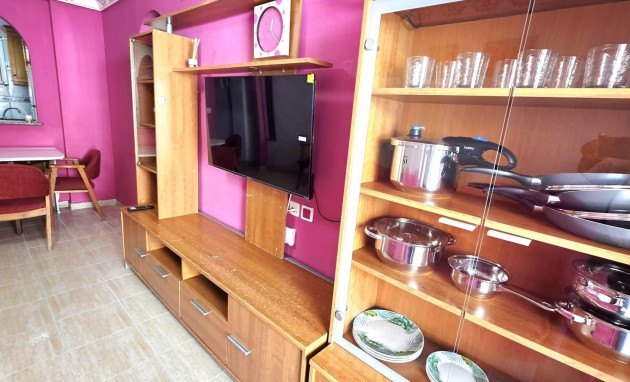Herverkoop - Apartment - Torrevieja - Estacion de autobuses