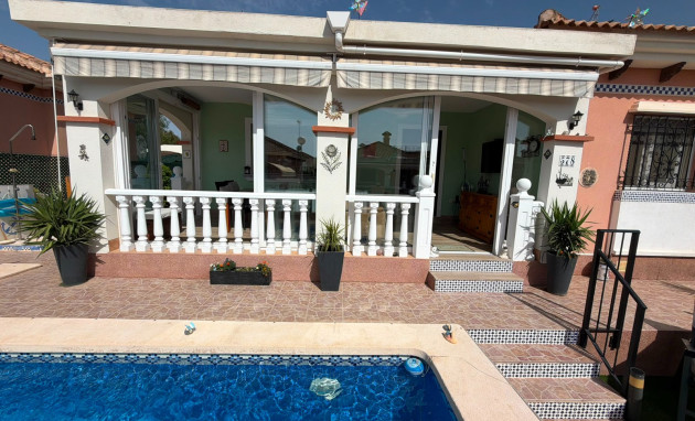 Herverkoop - Detached Villa - Los Montesinos - La Herrada