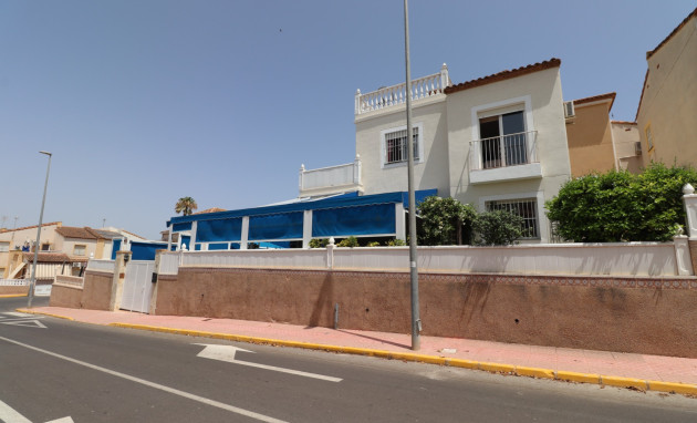 Herverkoop - Detached Villa - Algorfa - Montebello