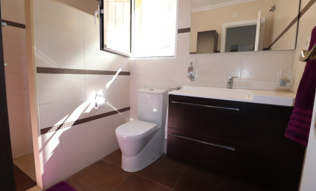 Herverkoop - Detached Villa - Algorfa - Montebello