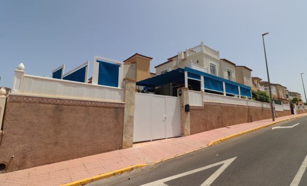 Herverkoop - Detached Villa - Algorfa - Montebello