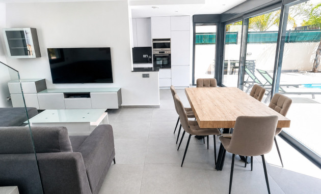 Herverkoop - Detached Villa - Algorfa - La Finca Golf