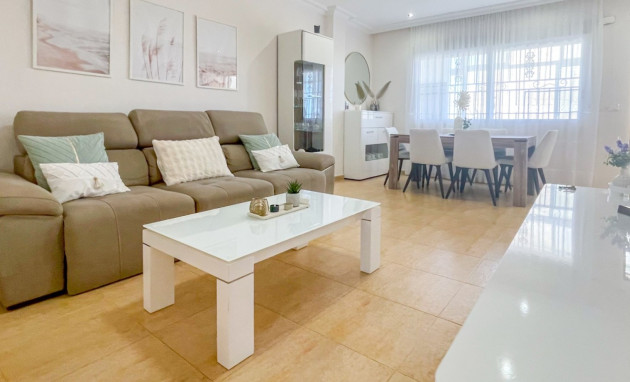 Herverkoop - Herenhuis - Orihuela Costa - Punta Prima