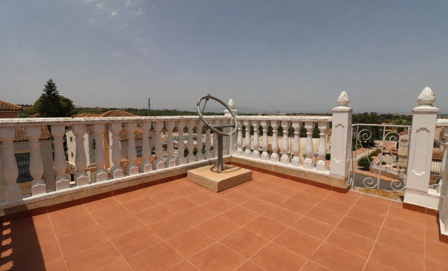 Herverkoop - Detached Villa - Algorfa - Montebello