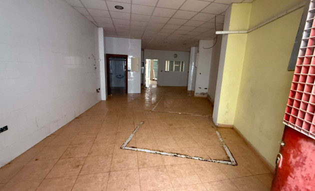 Resale - Commercial - Almoradí