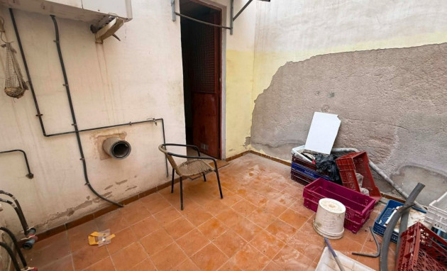 Resale - Commercial - Almoradí