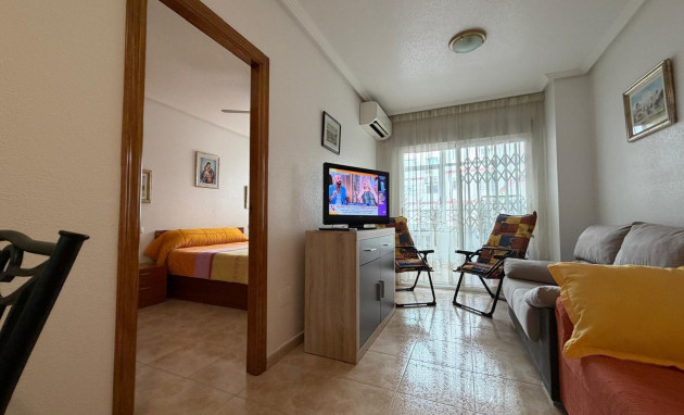 Herverkoop - Apartment - Torrevieja - Parque de las Naciones