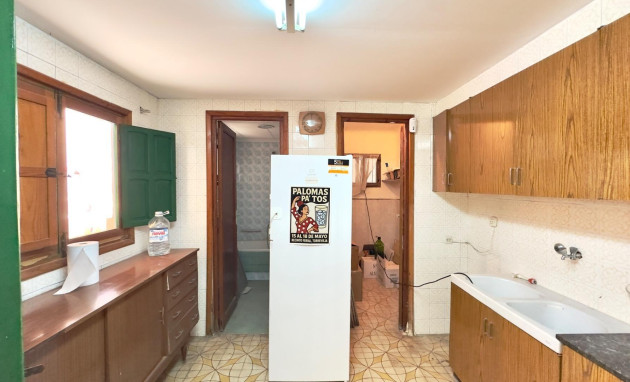 Herverkoop - House - Torrevieja - La Siesta - El Salado - Torreta