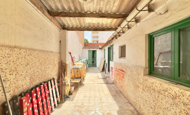 Herverkoop - House - Torrevieja - La Siesta - El Salado - Torreta