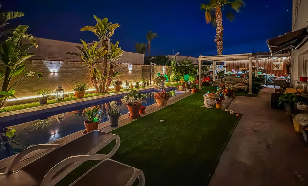 Herverkoop - Villa - Torrevieja - Torreta - Florida