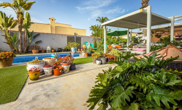 Herverkoop - Villa - Torrevieja - Torreta - Florida