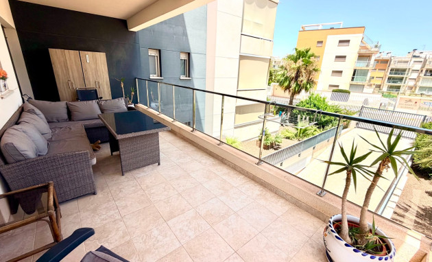Herverkoop - Apartment - Orihuela Costa - La Zenia