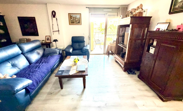 Herverkoop - Apartment - Orihuela Costa - La Zenia