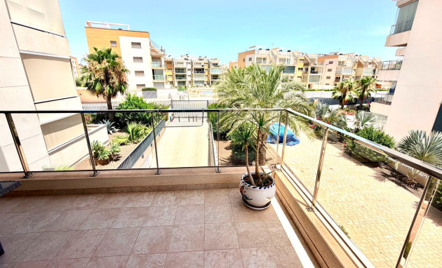 Herverkoop - Apartment - Orihuela Costa - La Zenia