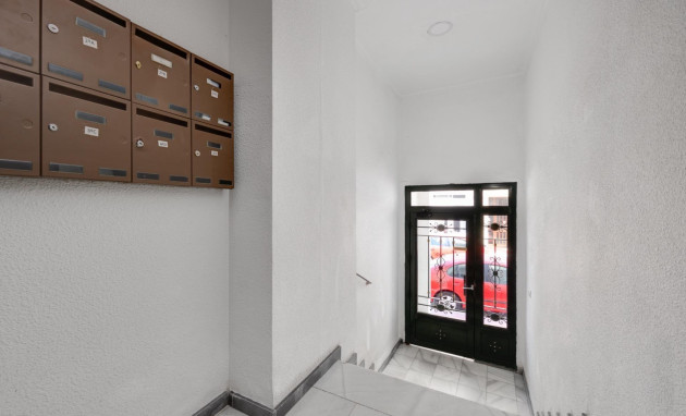 Herverkoop - Apartment - Torrevieja - torrevieja