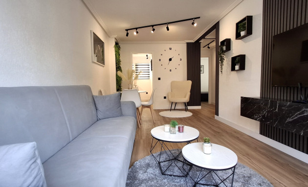 Herverkoop - Apartment - Torrevieja - Torrevieja - Centre