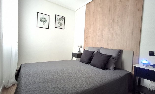 Herverkoop - Apartment - Torrevieja - Torrevieja - Centre
