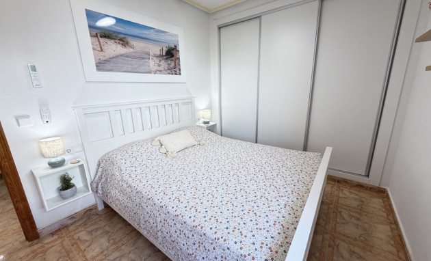 Herverkoop - Apartment - Orihuela Costa - La Zenia
