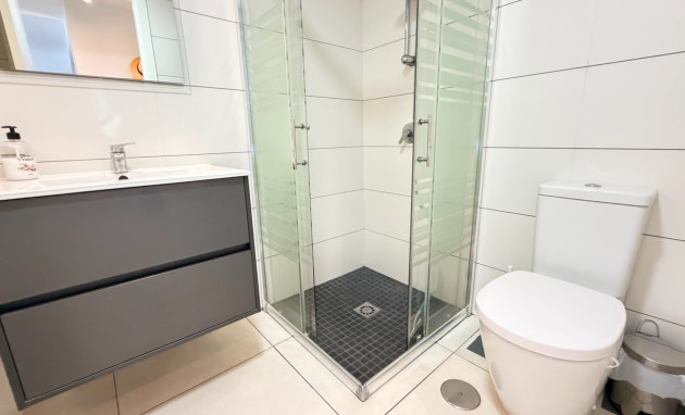 Herverkoop - Apartment - Torrevieja - Aguas Nuevas