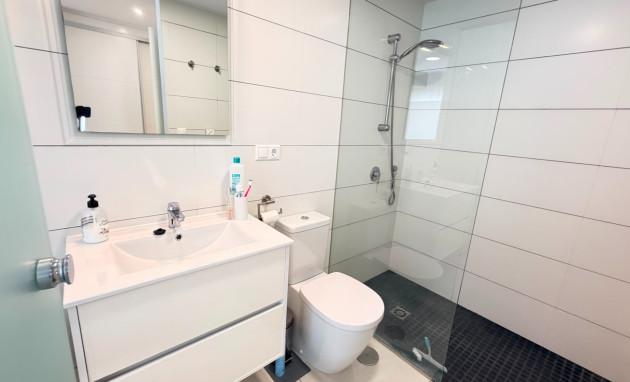 Herverkoop - Apartment - Torrevieja - Aguas Nuevas