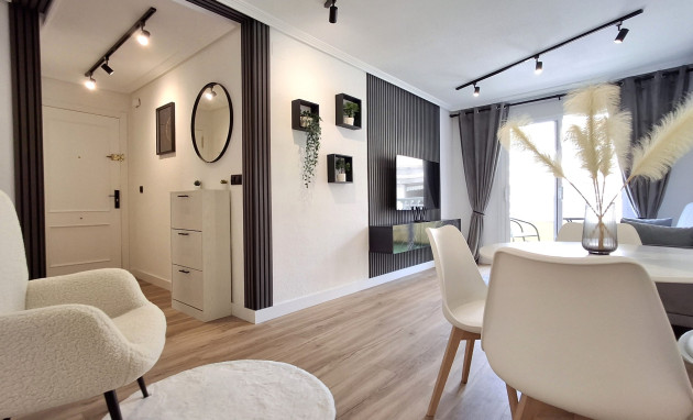 Herverkoop - Apartment - Torrevieja - Torrevieja - Centre