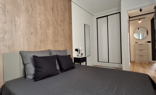 Herverkoop - Apartment - Torrevieja - Torrevieja - Centre
