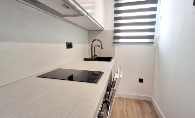 Herverkoop - Apartment - Torrevieja - Torrevieja - Centre