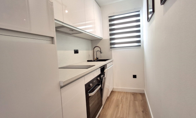 Herverkoop - Apartment - Torrevieja - Torrevieja - Centre