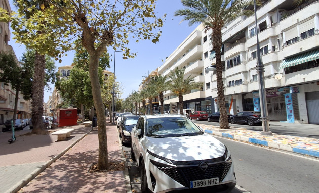 Herverkoop - Apartment - Torrevieja - Torrevieja - Centre