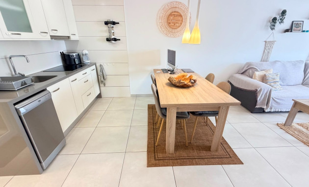 Herverkoop - Apartment - Torrevieja - Aguas Nuevas