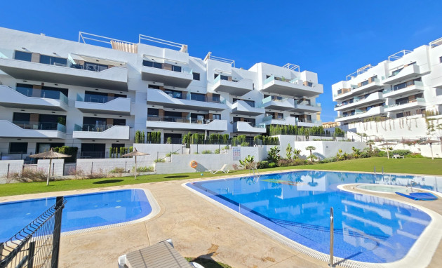 Resale - Apartment / Flat * - Orihuela Costa * - Villamartín *