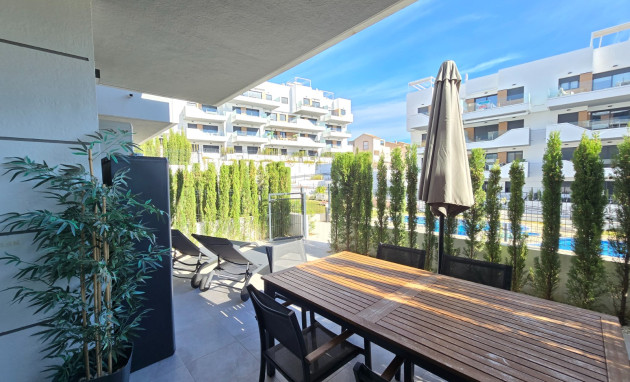 Resale - Apartment / Flat * - Orihuela Costa * - Villamartín *