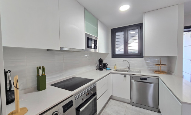 Resale - Apartment / Flat * - Orihuela Costa * - Villamartín *