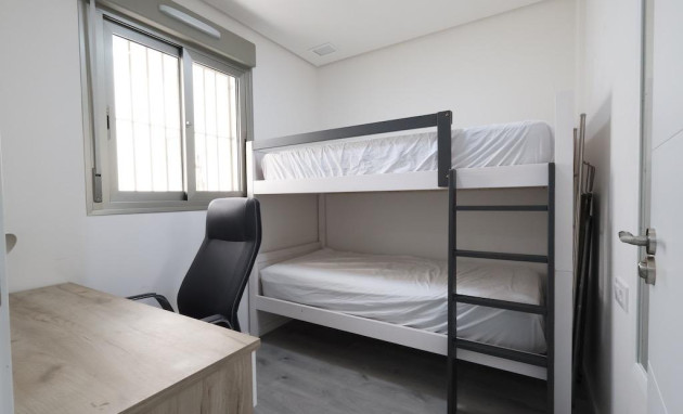 Herverkoop - Apartment - Orihuela Costa - Villamartin