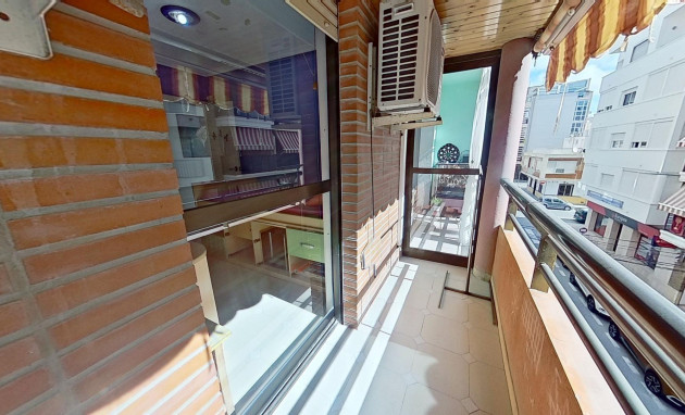Resale - Apartment - Torrevieja - torrevieja