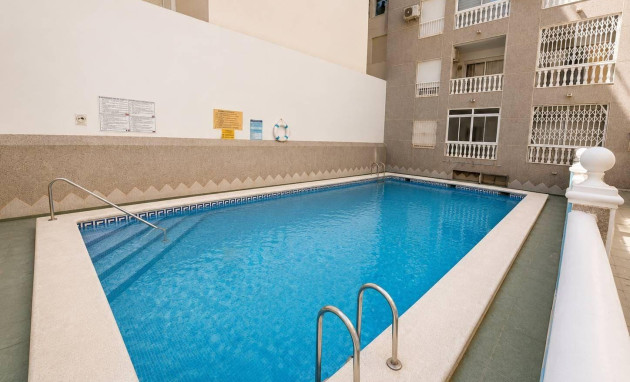 Herverkoop - Apartment - Torrevieja - Acequion