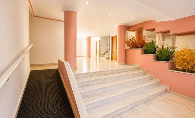 Herverkoop - Apartment - Torrevieja - Acequion