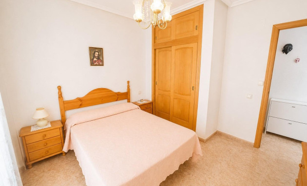 Resale - Apartment - Torrevieja - Estacion de autobuses