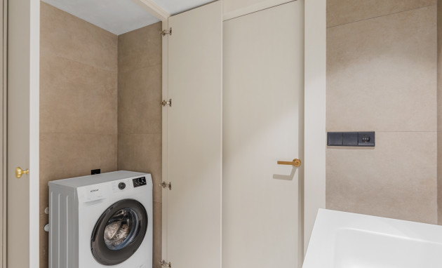 Herverkoop - Apartment - Alicante - La Albufereta